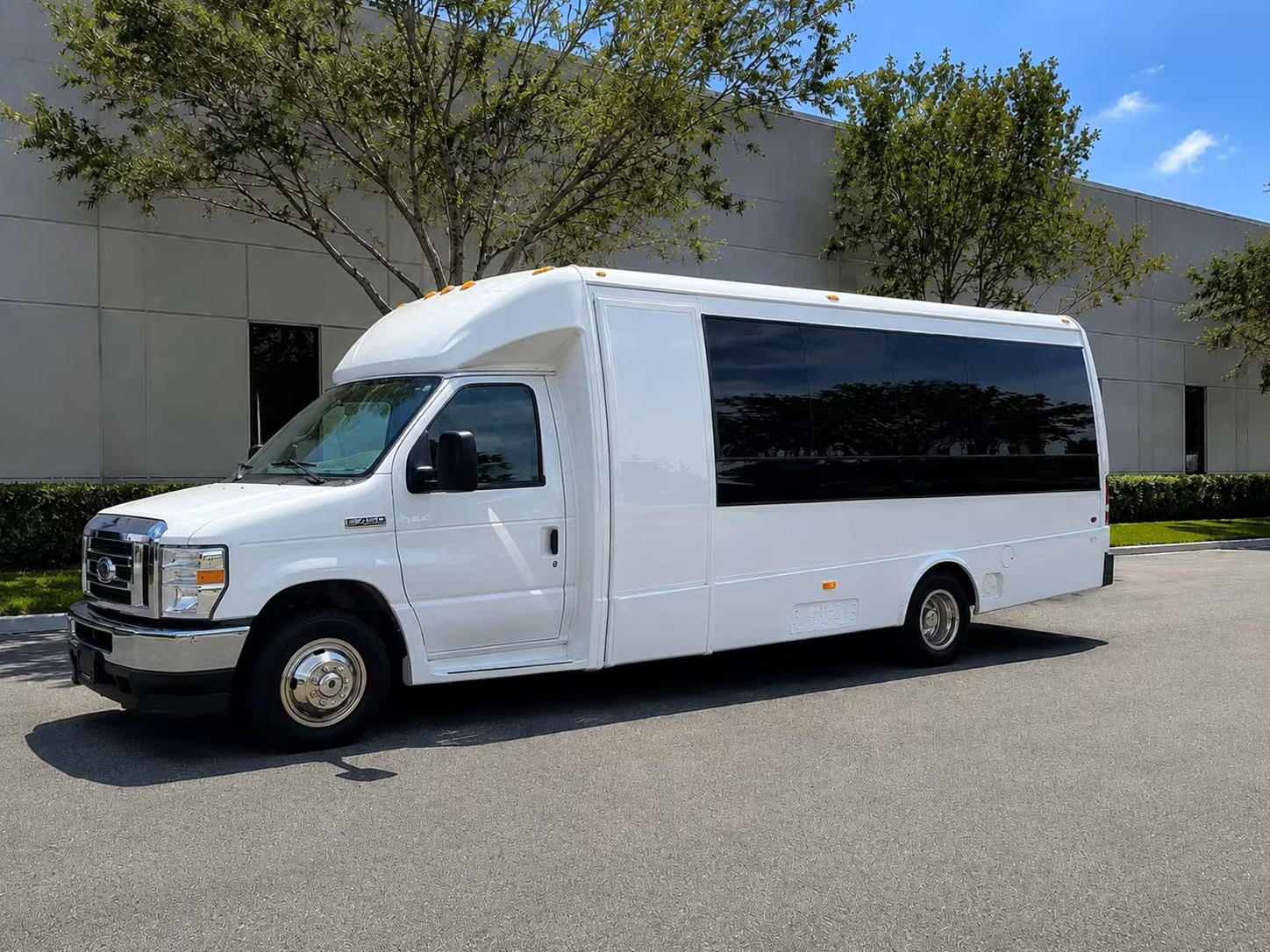 book minibuses for sacramento youth group trips and mission outings