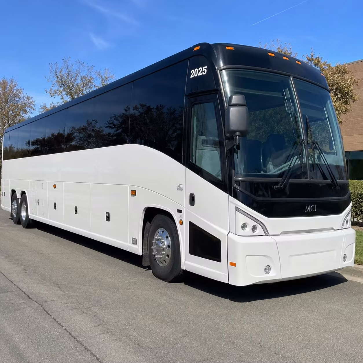 golden 1 center concert bus rentals in sacramento