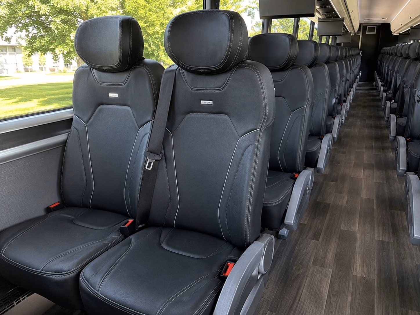 planning guest shuttles from sacramento hotels to your wedding venue