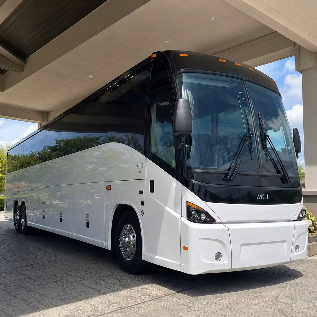 remote parking and park and ride shuttle solutions in sacramento